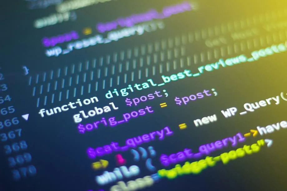 AlibabaのQwen3-Coder、強力なAIコーディングツールが西側諸国で安全保障上の懸念を呼ぶ