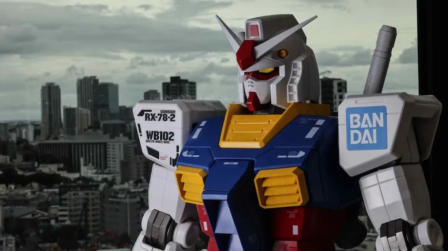 バンダイのガンダム宇宙：アニメ、ゲーム、プラモデルはいかにして世界的な一大事業を築いたのか