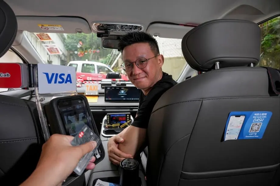 香港タクシー業界に変革の波：Dashと電子決済が街のタクシーを変える