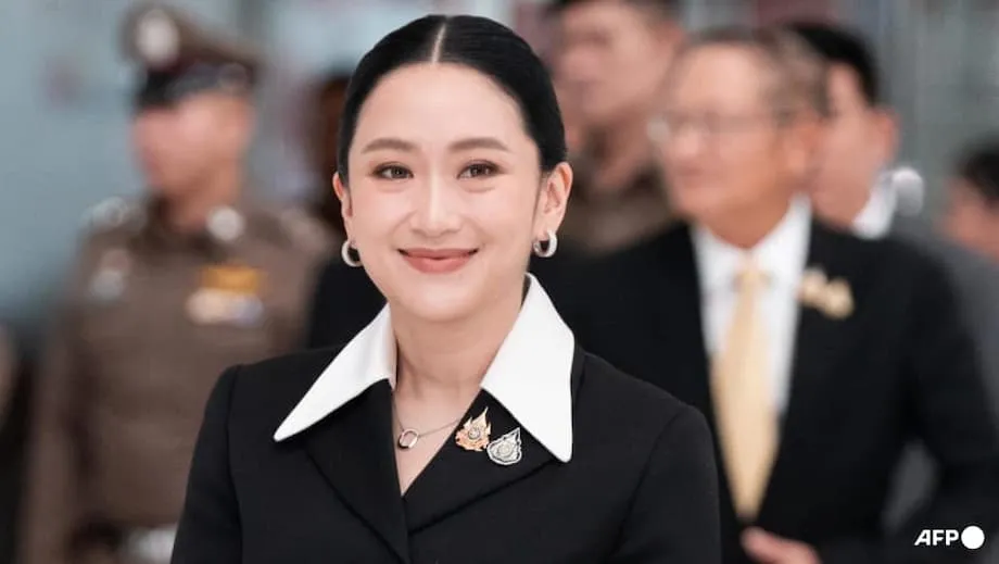 政情混迷の中、タイのペートンタン・チナワット首相が裁判所の判断に直面