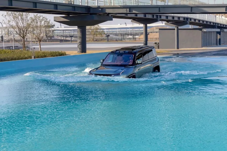 BYDの鄭州体験センター、自動車愛好家のための中国最大級の遊び場に