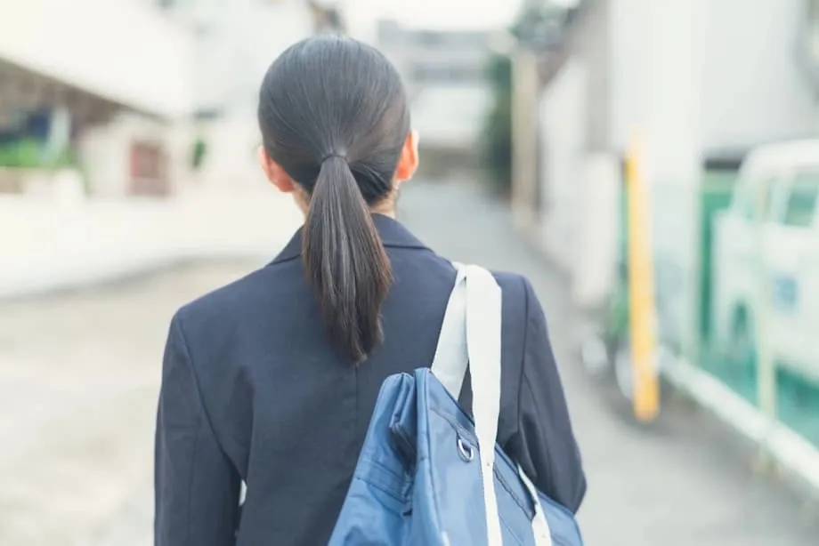 なぜ日本の10代にとって夏休み明けはこれほどつらいのか：社会全体で向き合う危機