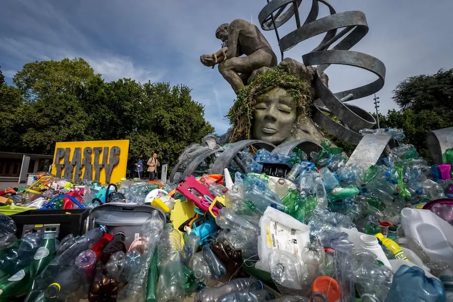 プラスチックゼロを目指す韓国の苦闘