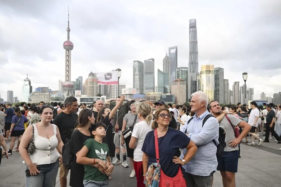 東南アジアからの旅行者が押し上げる中国のビザ免除入国急増