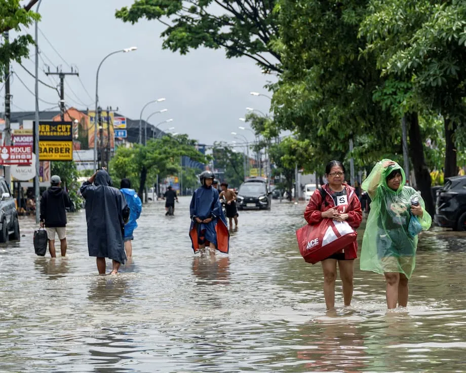 バリ島、洪水で少なくとも18人死亡　農地での新規ホテル建設を禁止