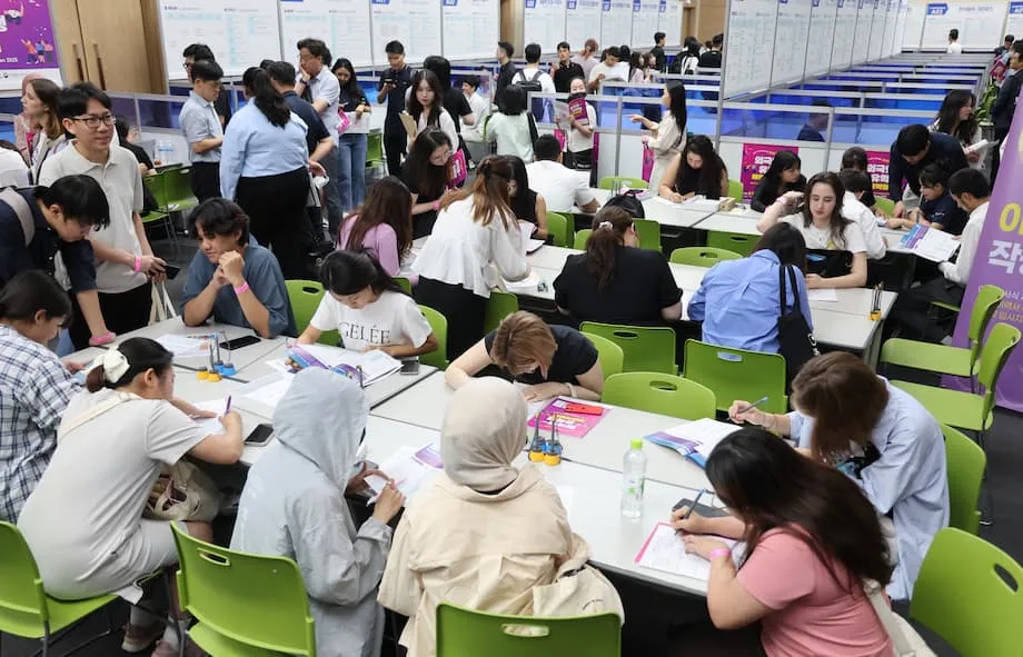 韓国の留学生数が30万人突破、大学キャンパスに変化