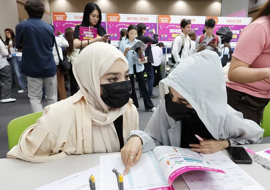韓国の最上位ビザ、世界の人材獲得に苦戦