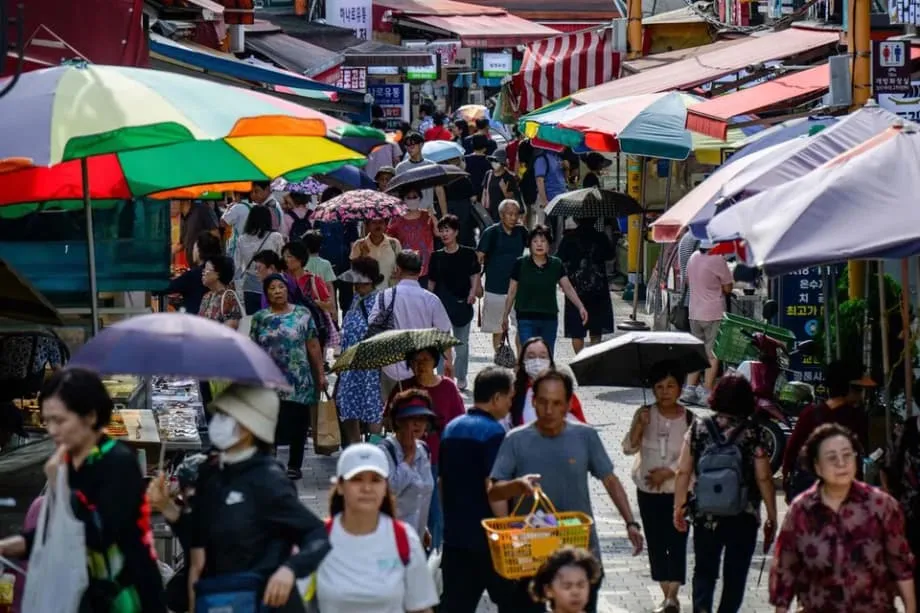 カンボジアでの韓国人学生殺害、国内で反発広がる　専門家は冷静な対応呼びかけ