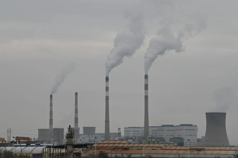 グリーン化の公約後も民間事業が中国の海外石炭事業を存続させる