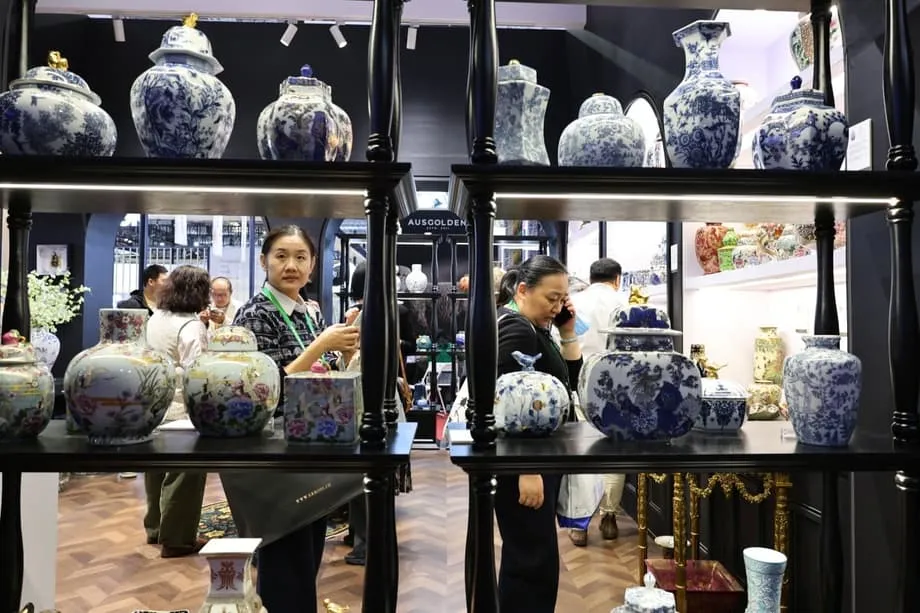 中国、サービス・スマート製品・シルバー経済の消費拡大へ19項目計画