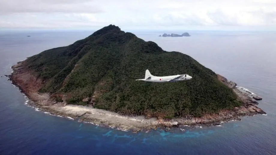 係争諸島付近で中国・日本の海上保安機関が対峙