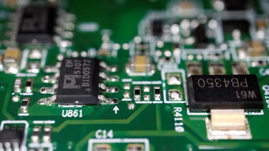 タイ、世界最大のPCBメーカーから20億ドルの投資を確保、戦略的なエレクトロニクス推進へ