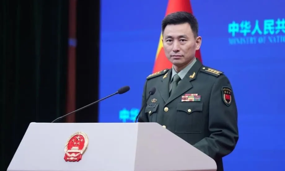 中国、台湾発言をめぐる日本との緊張激化の中で尖閣諸島周辺の記録的哨戒を正当化