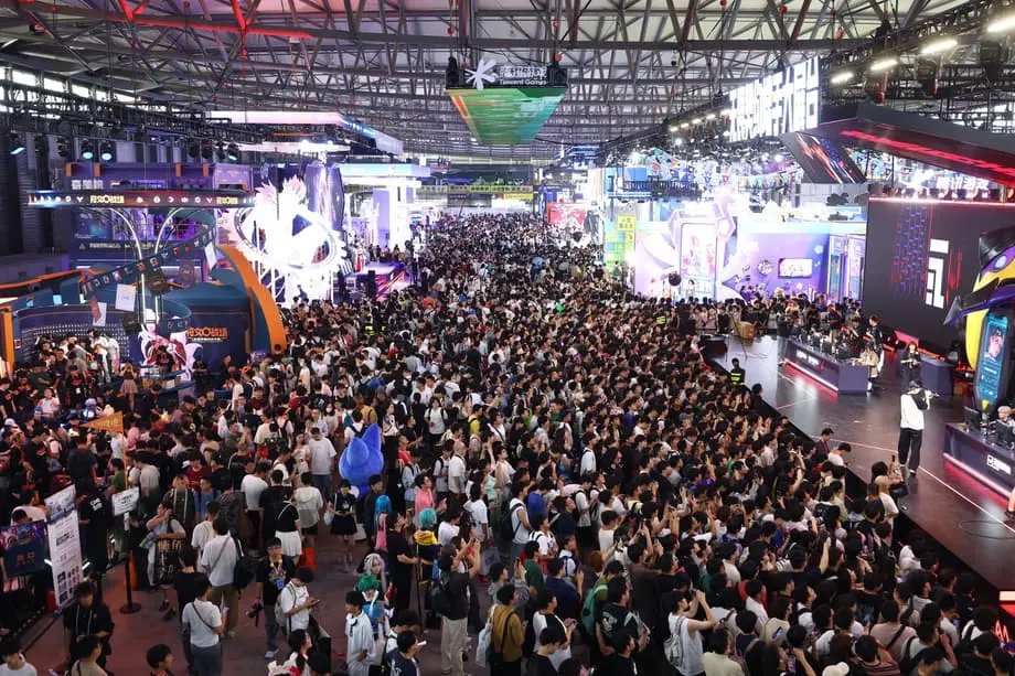中国がゲーム王座を奪取、政策の失策後に立て直す韓国