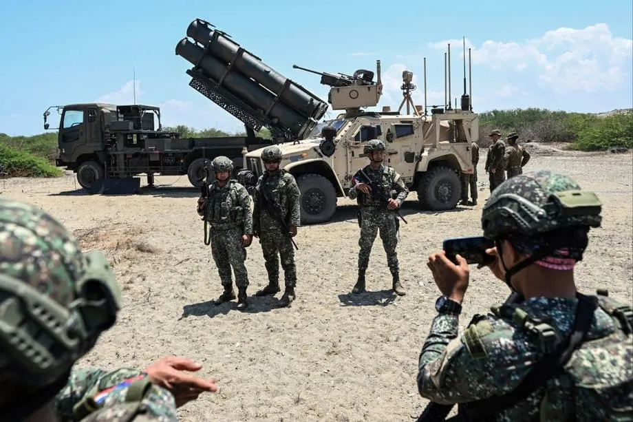中国軍、台湾近郊での日本のドローン・ミサイル増強を「危険な賭け」と非難