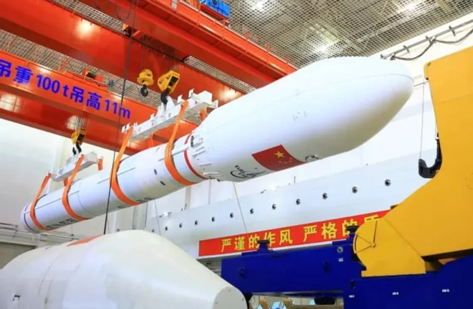 中国宇宙開発に異例の二重挫折、2基のロケットが数時間以内に相次ぎ失敗