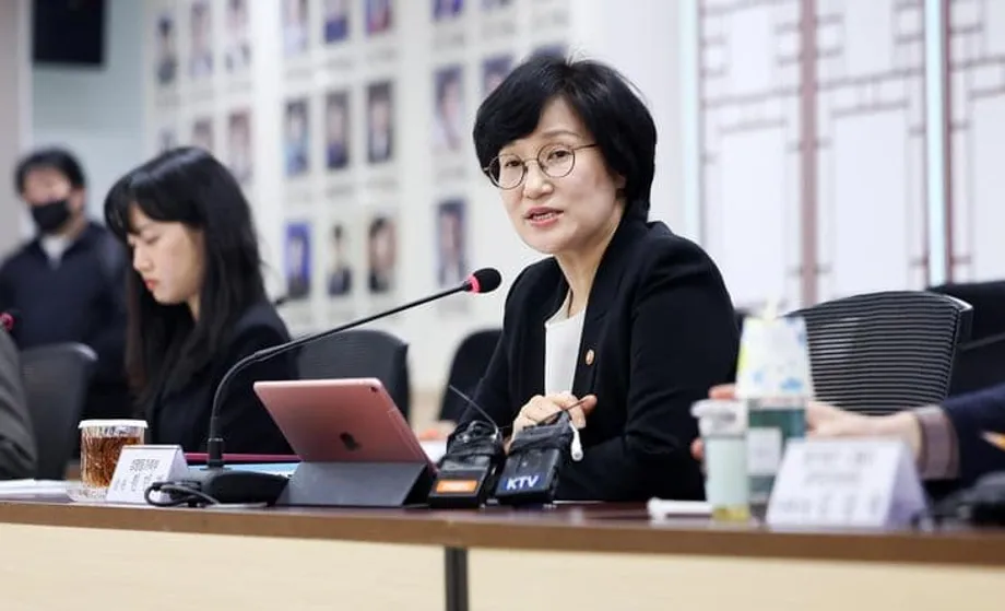 韓国、脆弱な外国人労働者を守るため人身取引対策を全面改革