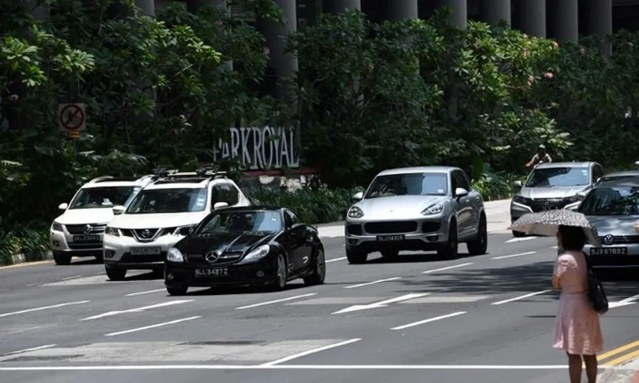 シンガポールが東南アジアで最も車の購入費用が高い都市である理由：ジュリアス・ベア報告書を読み解く